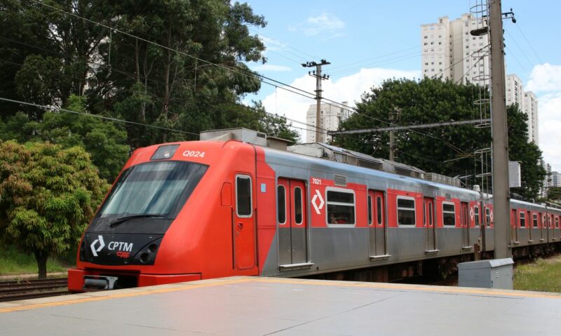 Linhas 8 e 9 da CPTM